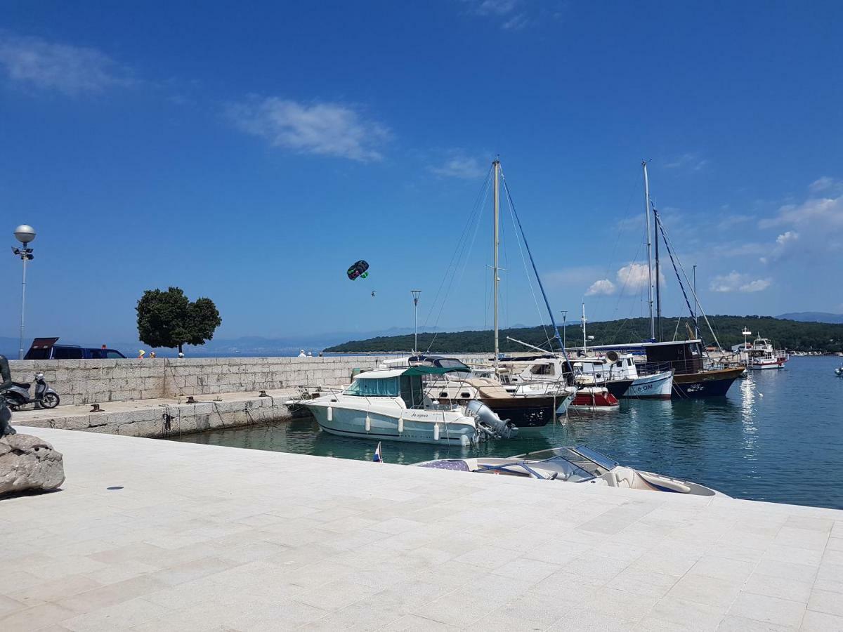 Vijon Apartman Njivice Kültér fotó