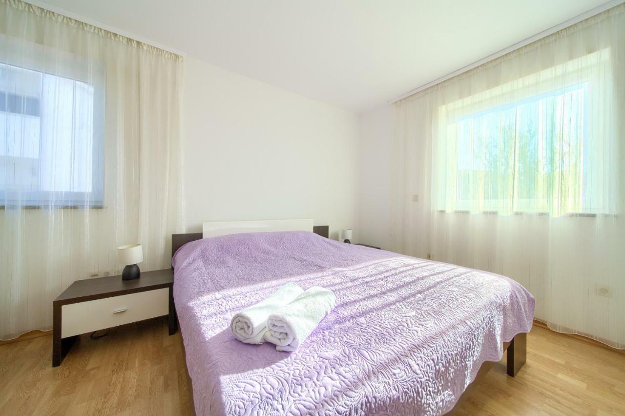 Vijon Apartman Njivice Kültér fotó