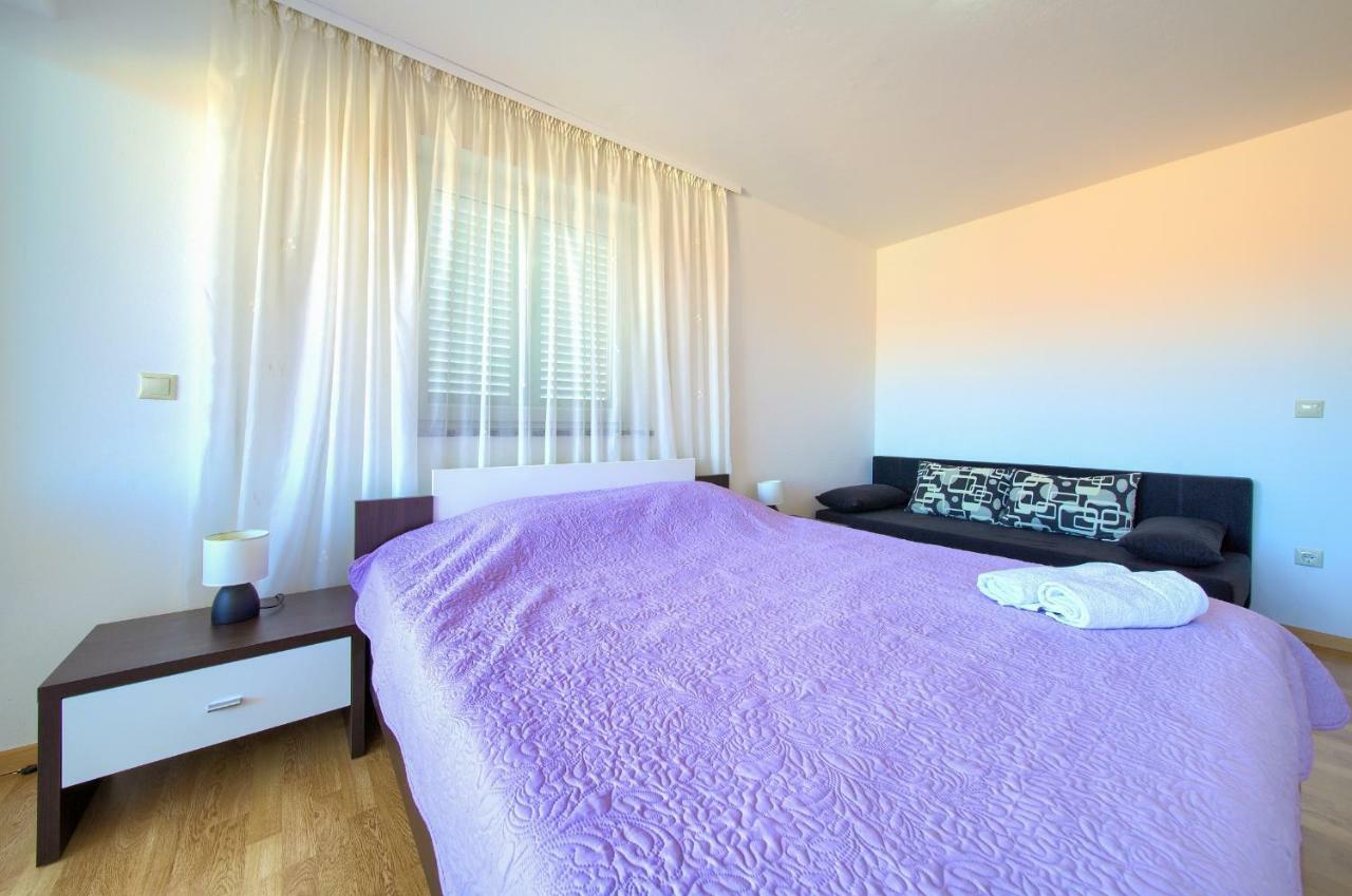 Vijon Apartman Njivice Kültér fotó