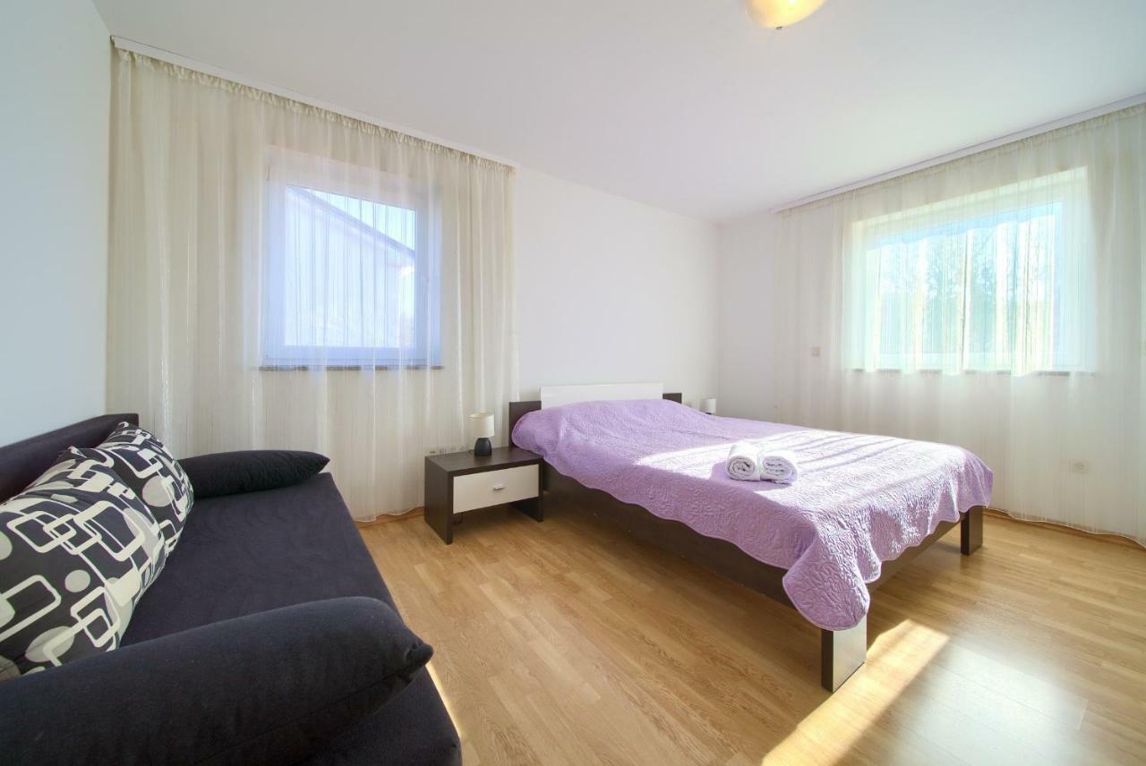 Vijon Apartman Njivice Kültér fotó