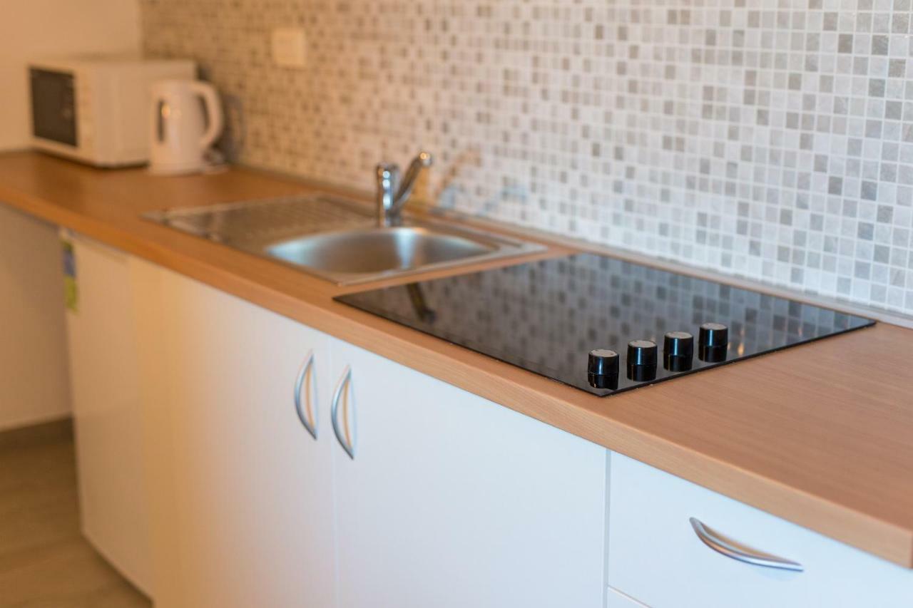 Vijon Apartman Njivice Kültér fotó
