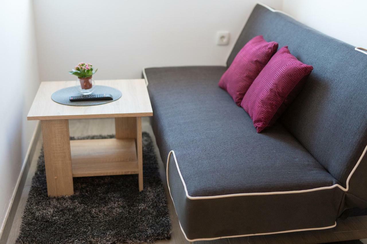 Vijon Apartman Njivice Kültér fotó
